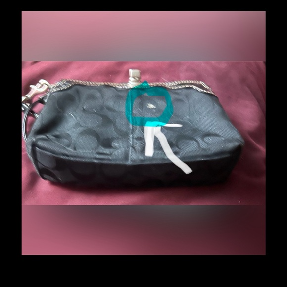 COACH WRISTLET LEGACY LEATHER - Picture 4 of 8